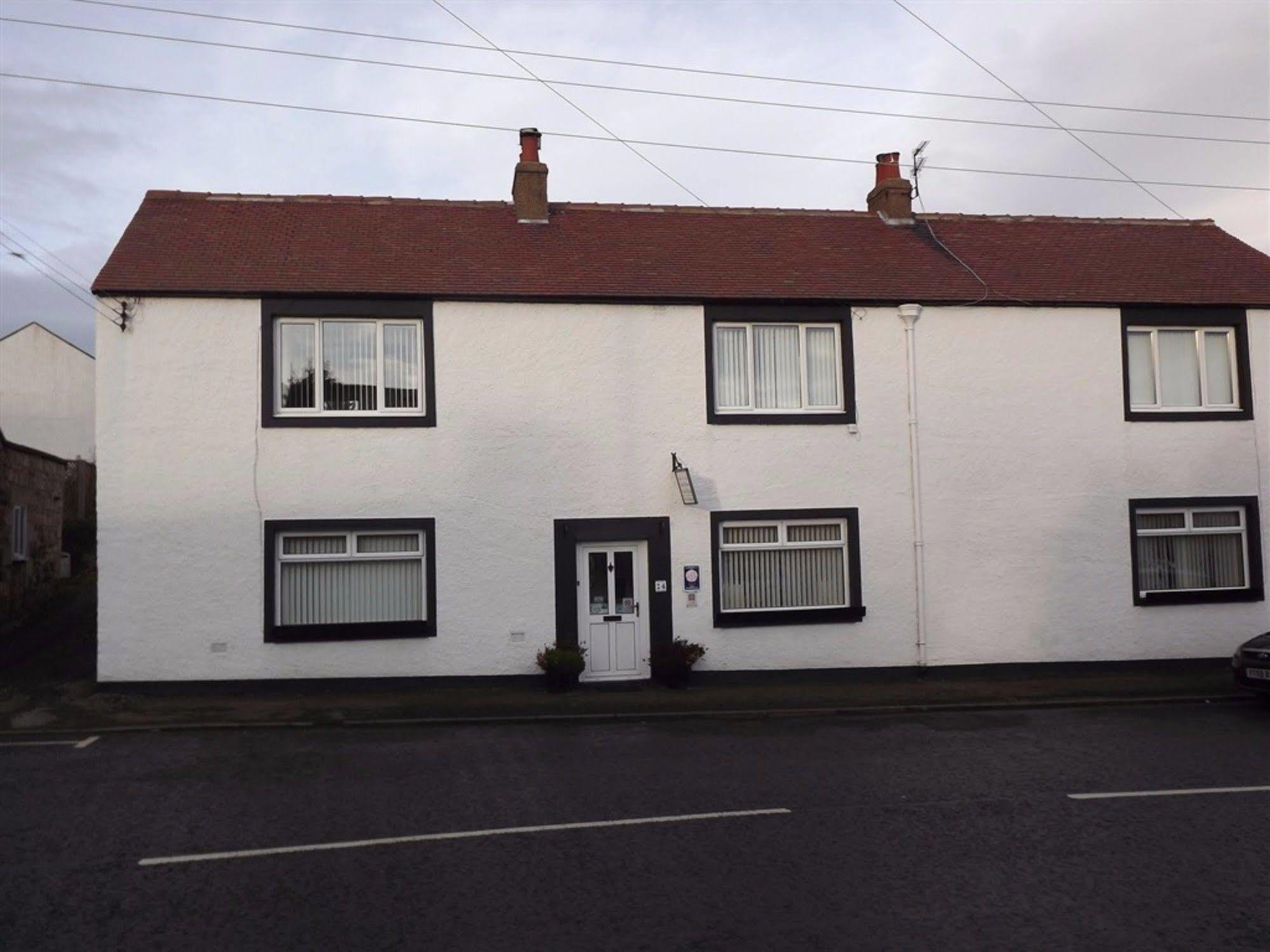 The Farmhouse Guesthouse Belford Extérieur photo