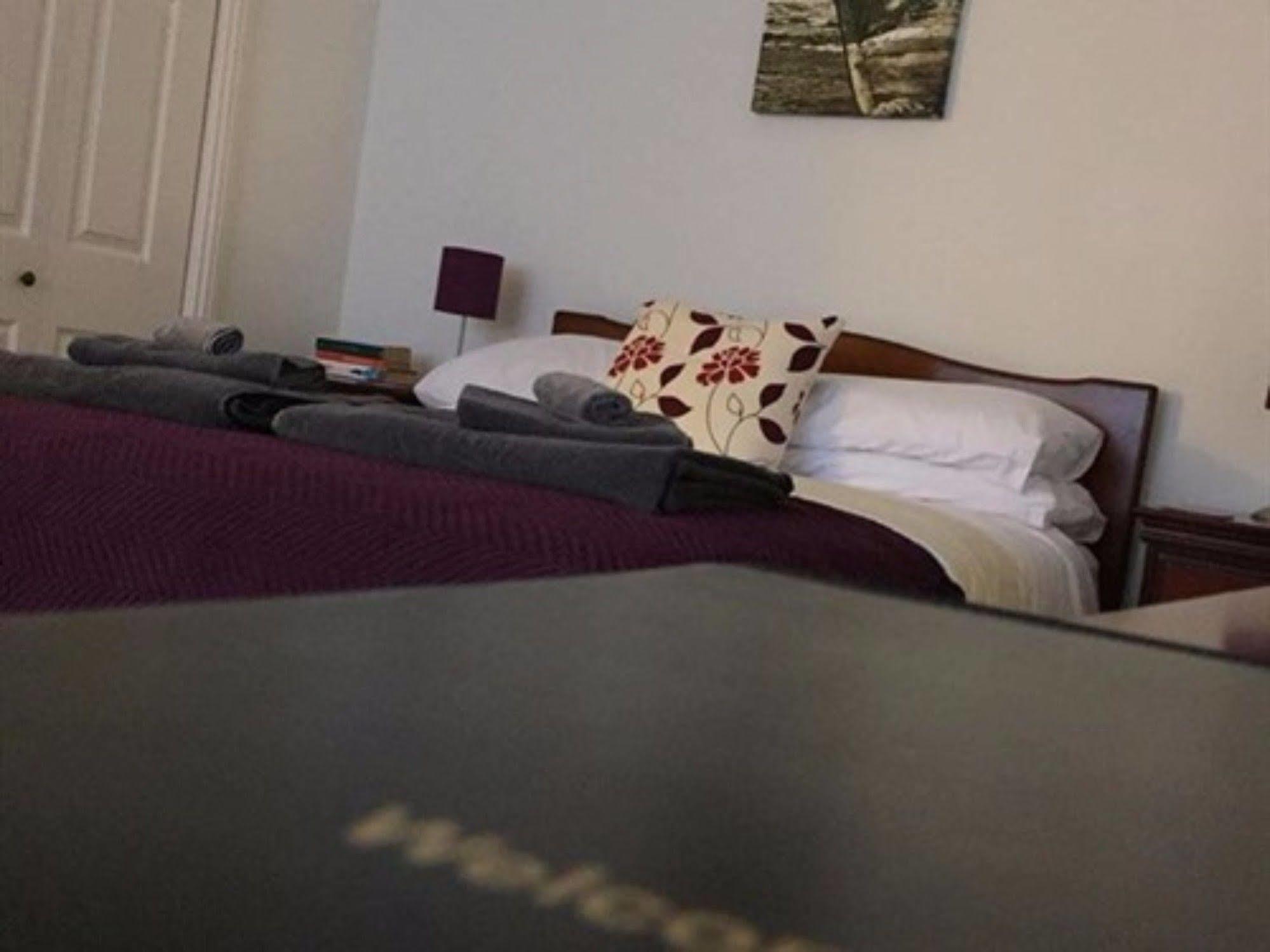 The Farmhouse Guesthouse Belford Extérieur photo